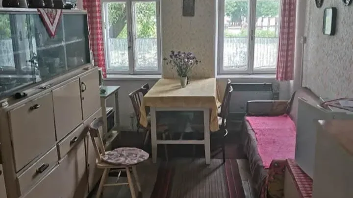 Velká zemědělská usedlost , 13 ha polí a 1,5 ha lesa